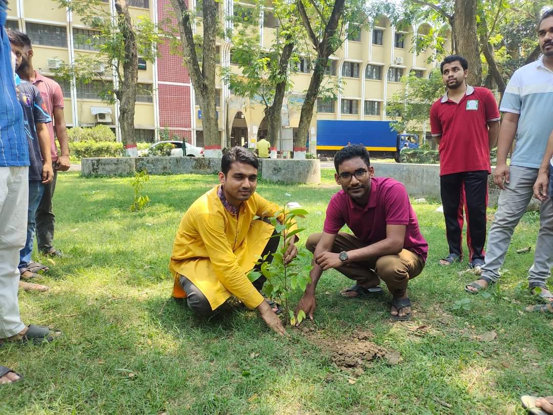 পরিবেশ রক্ষায় এক হাজার বৃক্ষ রোপন করবে ইবি ছাত্রলীগ