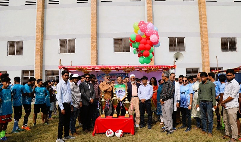 যবিপ্রবিতে আন্তঃবিভাগ ফুটবল প্রতিযোগিতা উদ্বোধন